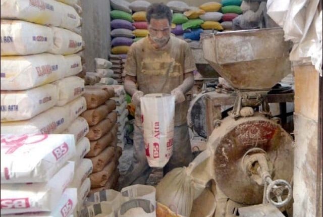راولپنڈی محکمہ خوراک اور فلور ملز مالکان کے درمیان تنازع شدت اختیار کرگیا