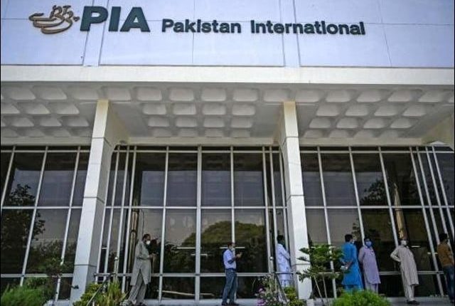 قومی ایئرلائن کو نئے سی ای او کیلئے 65 امیدواروں کی درخواستیں موصول