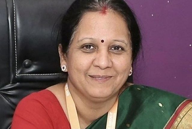 طالب علم کے ہاتھوں نذر آتش خاتون پرنسپل چل بسیں